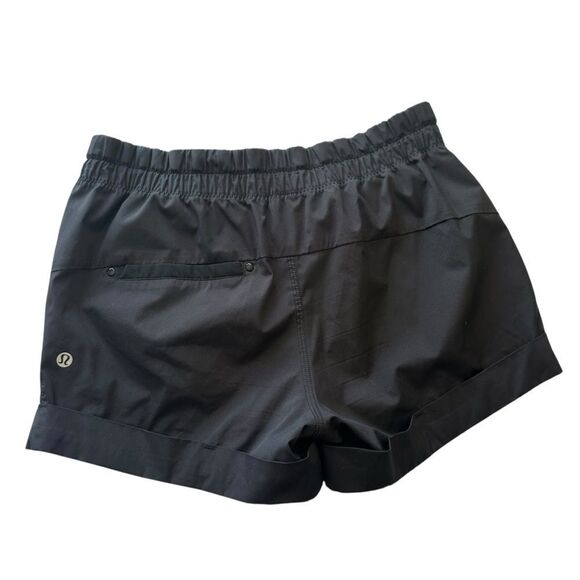 Lululemon Spring Break Away cuffed Linerless drawstring Shorts black size 4 - Picture 4 of 8